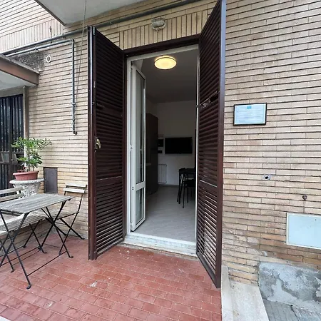 Chic Residenza Gemelli * Rome